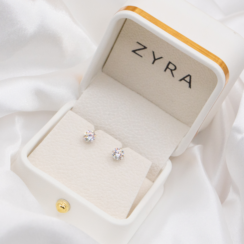 ZYRA ® Kairi Earrings in S925 Sterling Silver with Moissanite (1 pair) - (Buy 1 Get 1 Free 0.1-carat Moissanite Kairi Earrings)