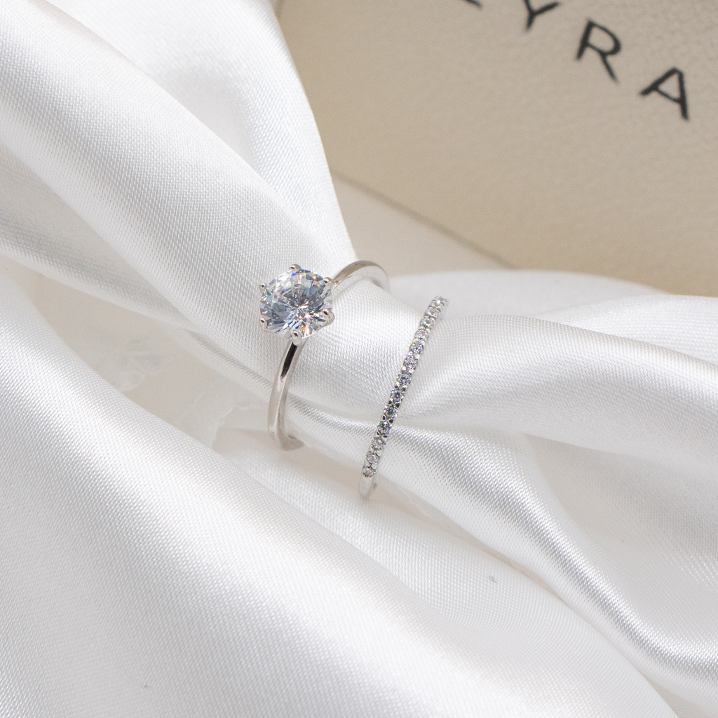 ZYRA® Epona Engagement Ring and Wedding Ring Set in S925 Sterling Silver with CZ Stone - (Buy 1 Get 1 Free 0.1-carat Moissanite Kairi Earrings)