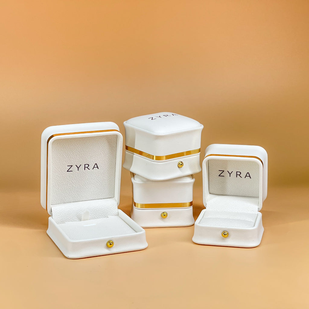 ZYRA® Epona Engagement Ring and Wedding Ring Set in S925 Sterling Silver with CZ Stone - (Buy 1 Get 1 Free 0.1-carat Moissanite Kairi Earrings)